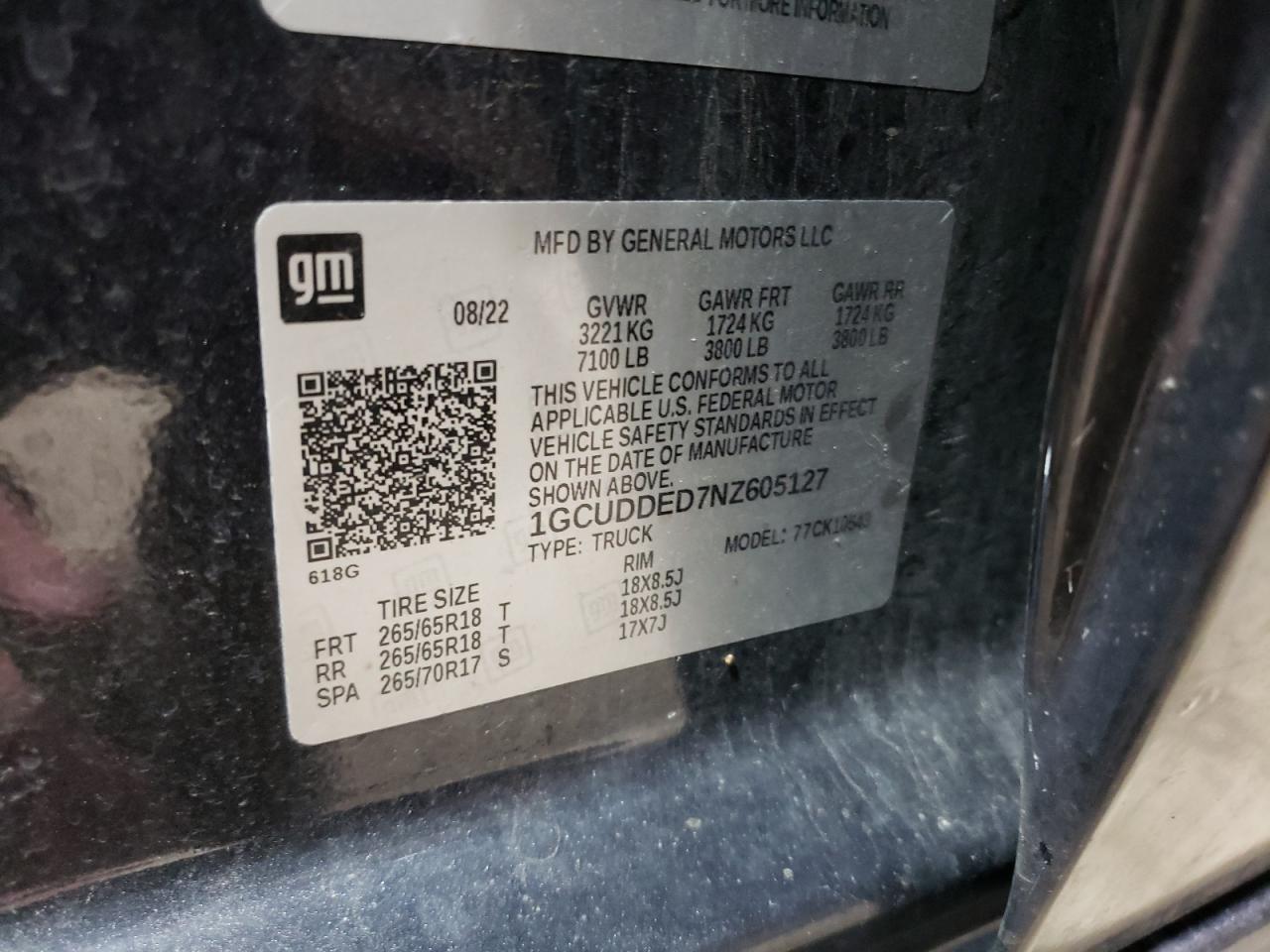 2022 Chevrolet Silverado - Image 12