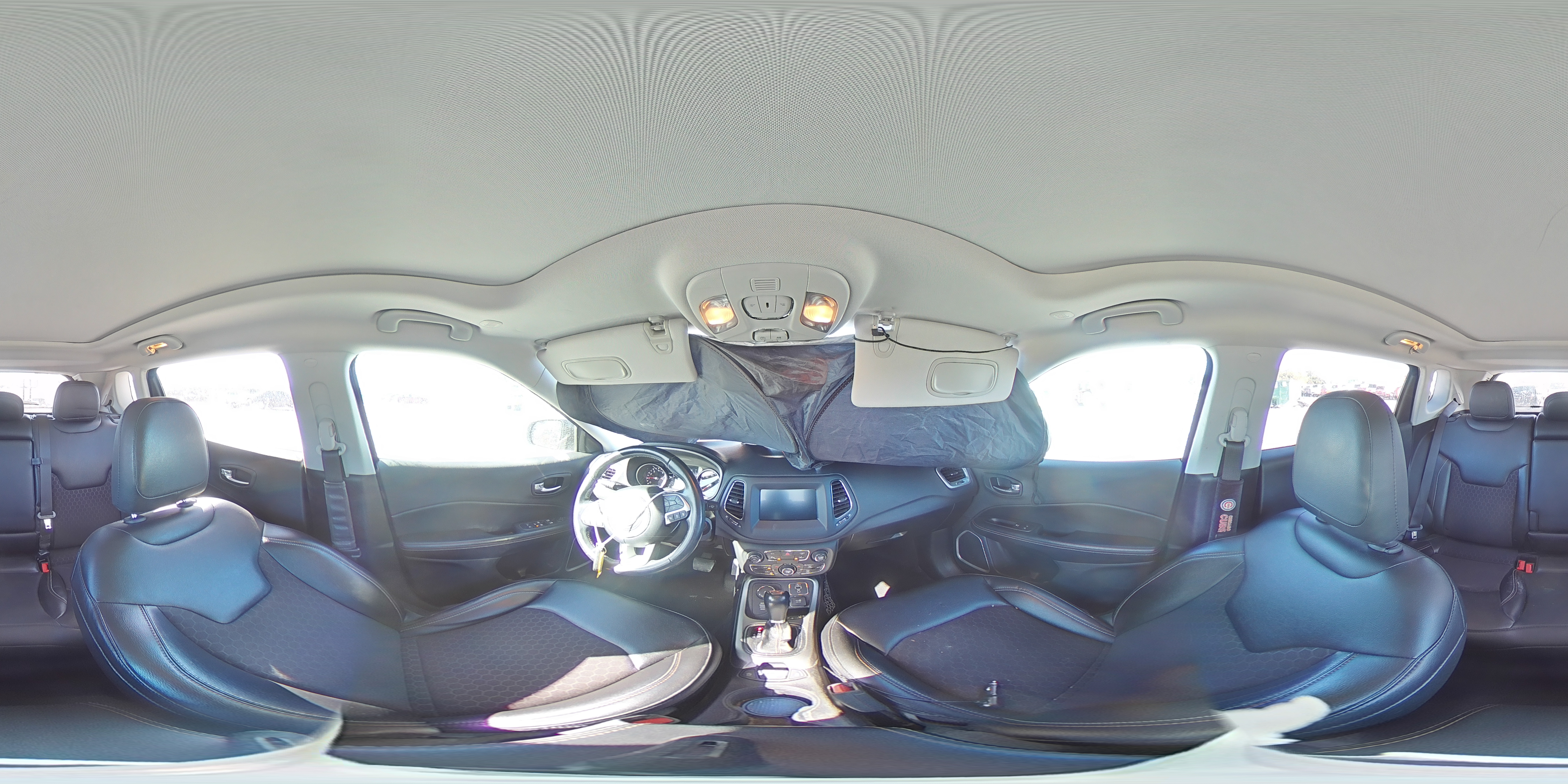 2020 Jeep Compass - Image 15