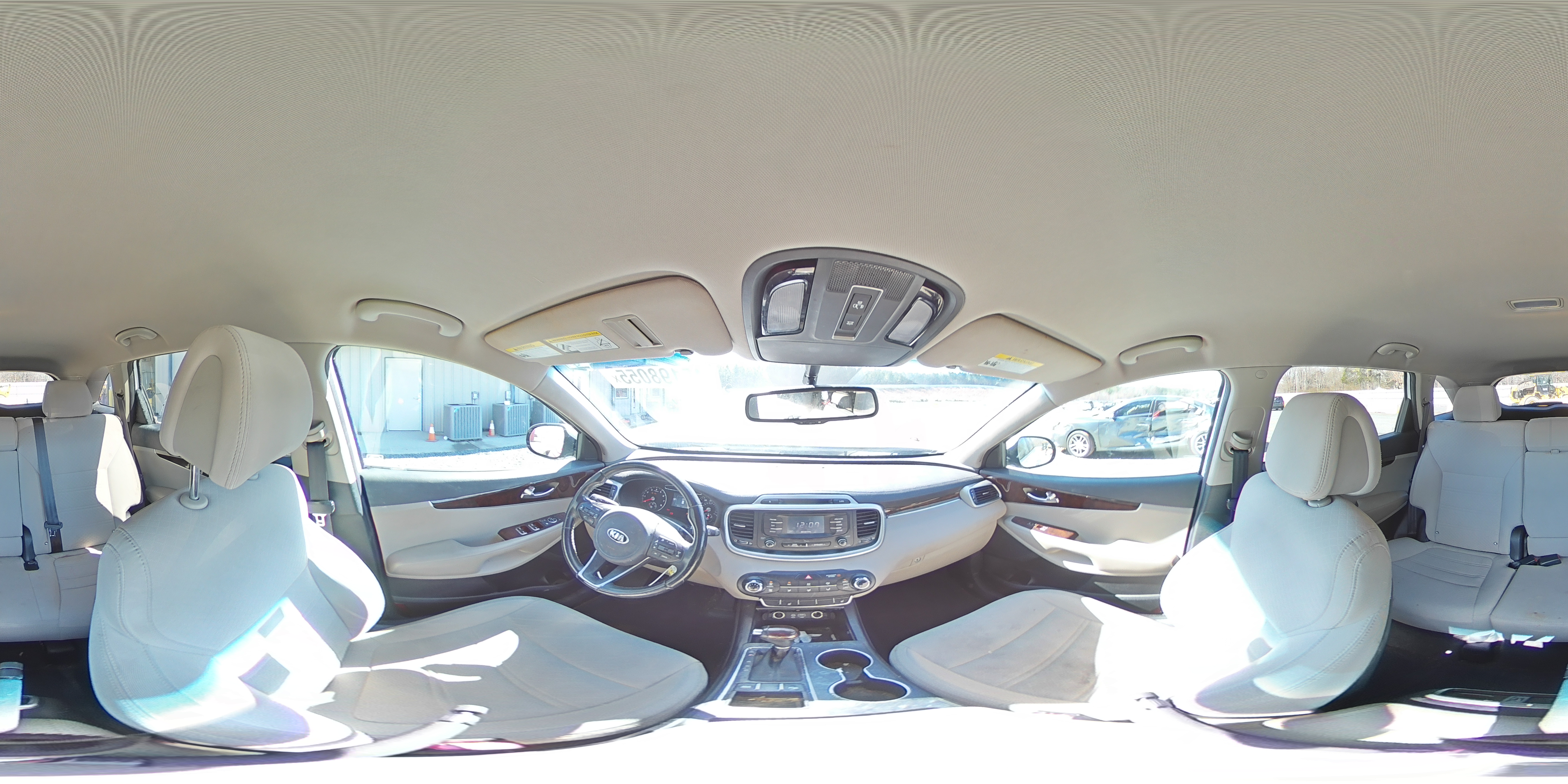 2016 Kia Sorento - Image 13