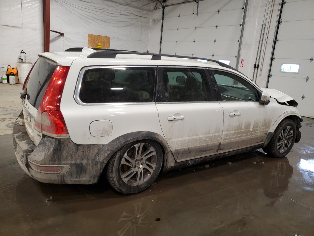 2014 Volvo XC70 - Image 3