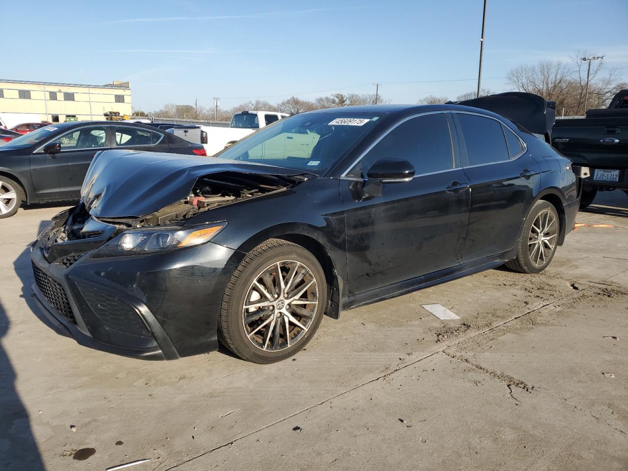 2023 Toyota Camry - Image 1
