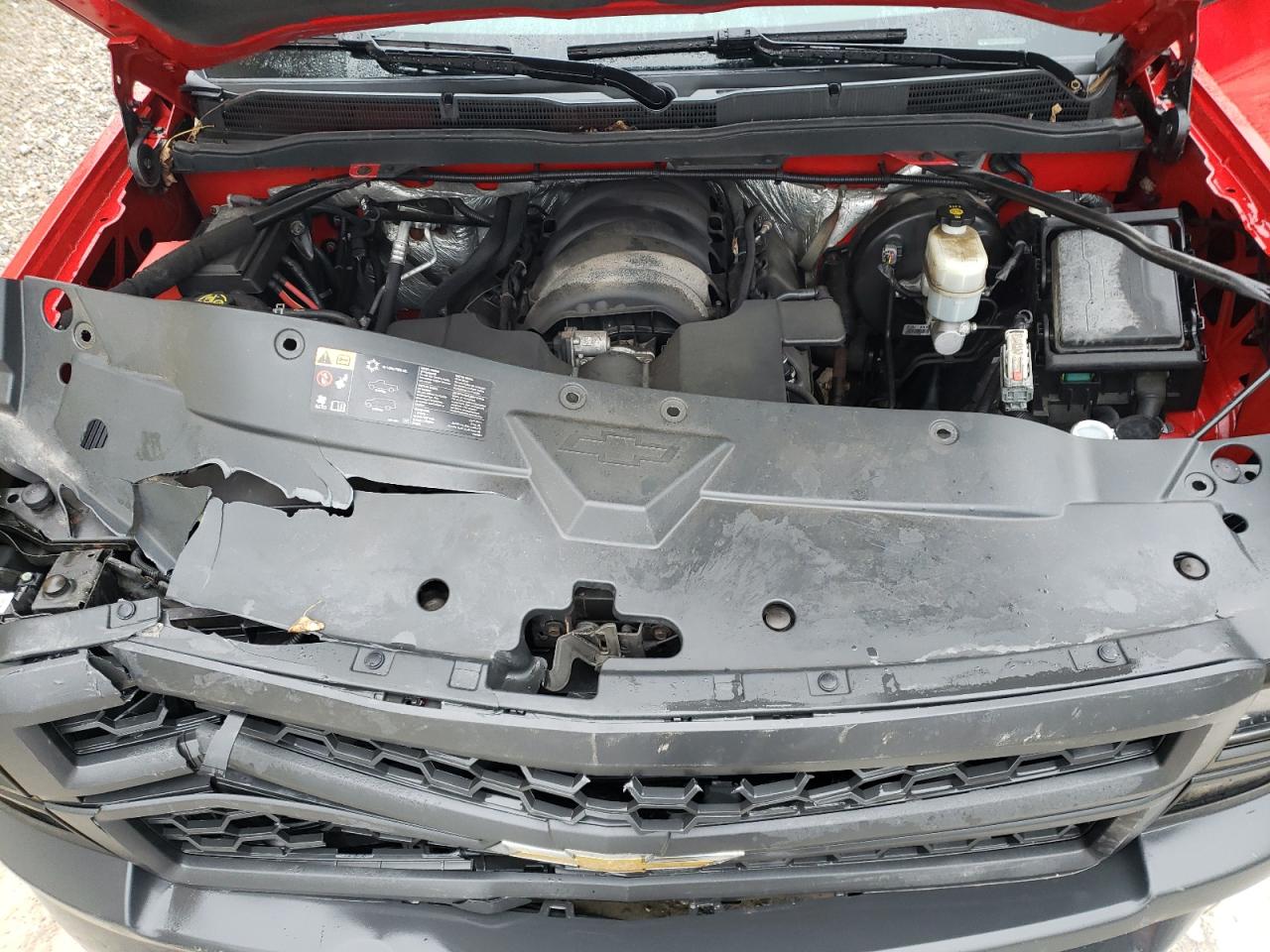 2014 Chevrolet Silverado - Image 13