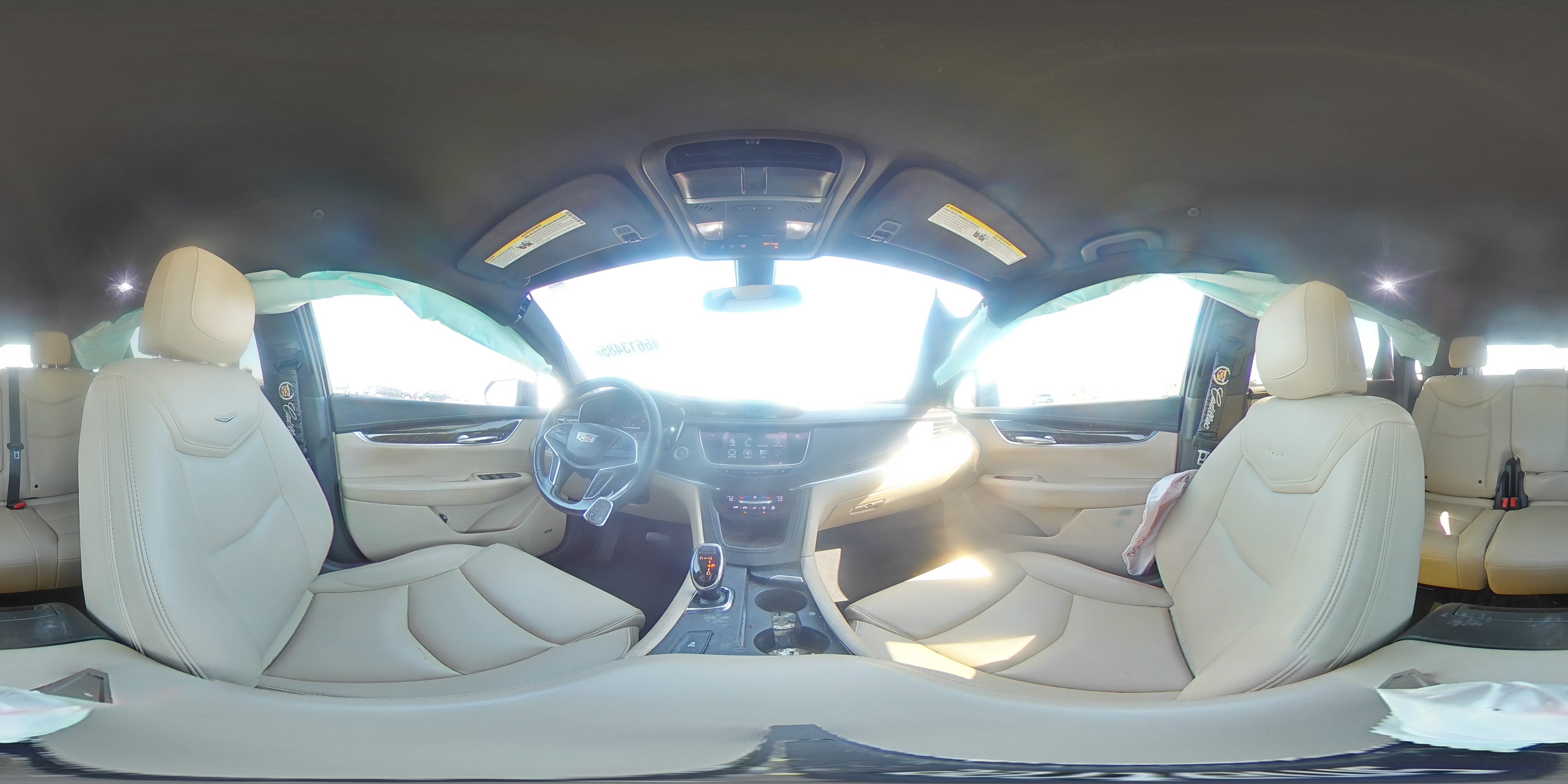 2017 Cadillac XT5 - Image 14