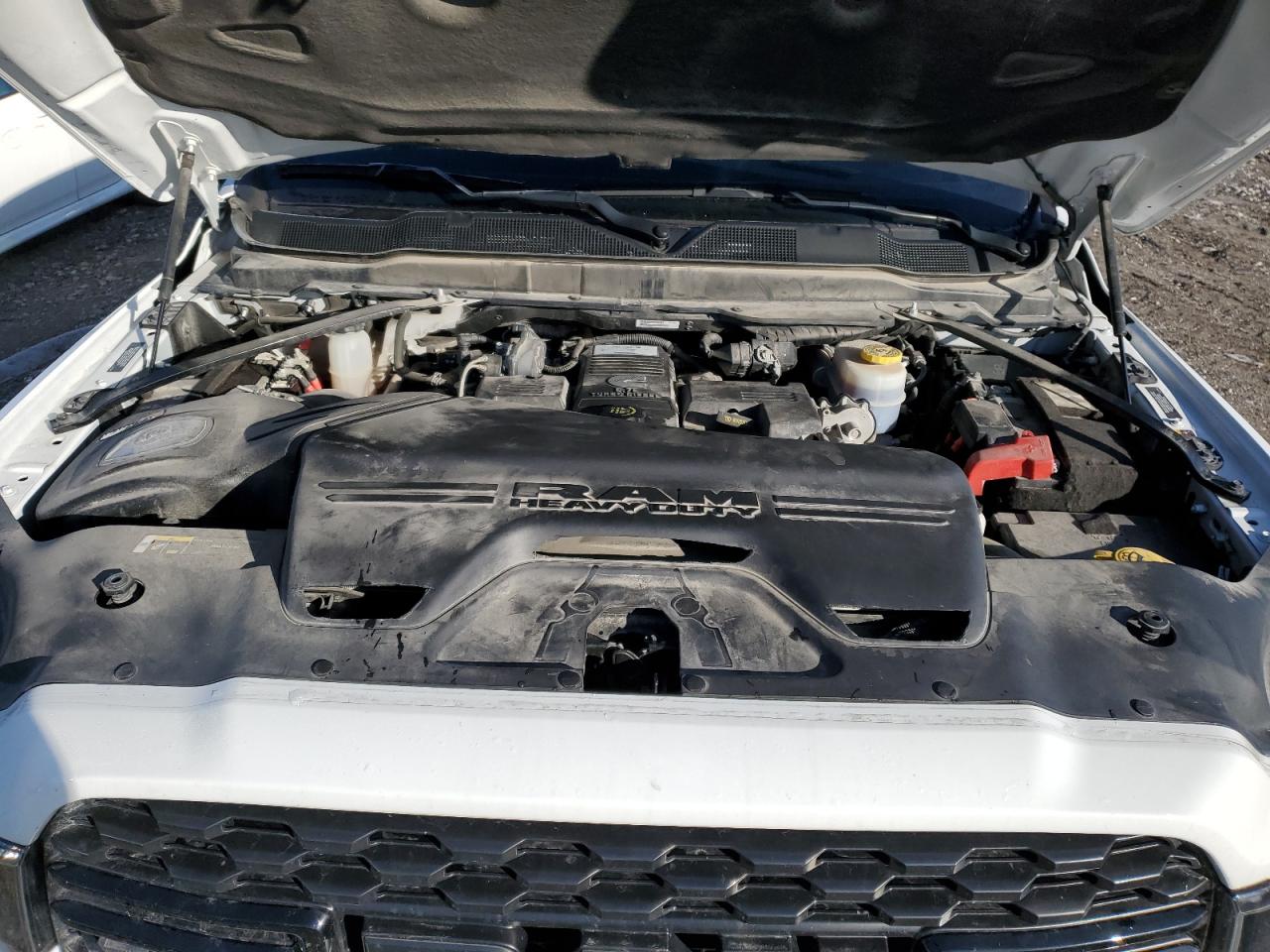 2022 RAM 2500 - Image 11