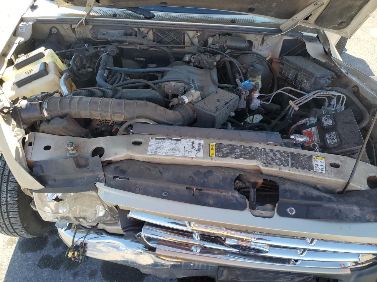 2001 Ford Ranger - Image 13