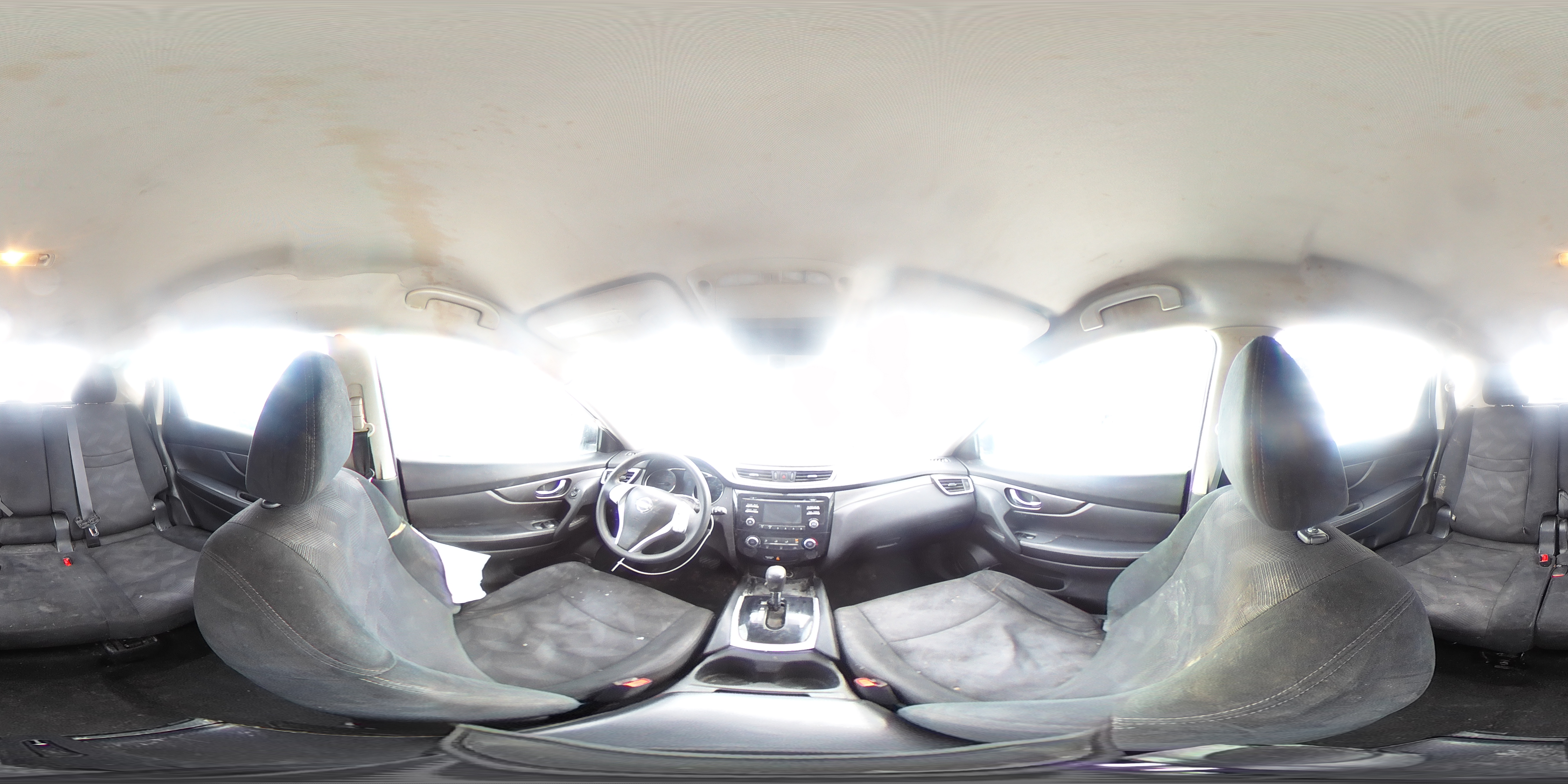 2016 Nissan Rogue - Image 16