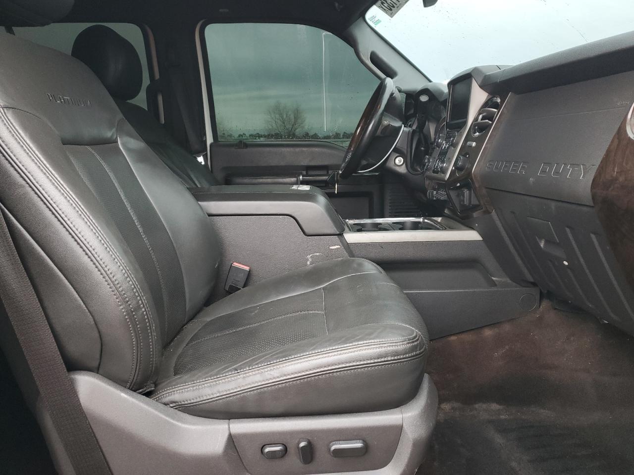 2014 Ford F250 - Image 5