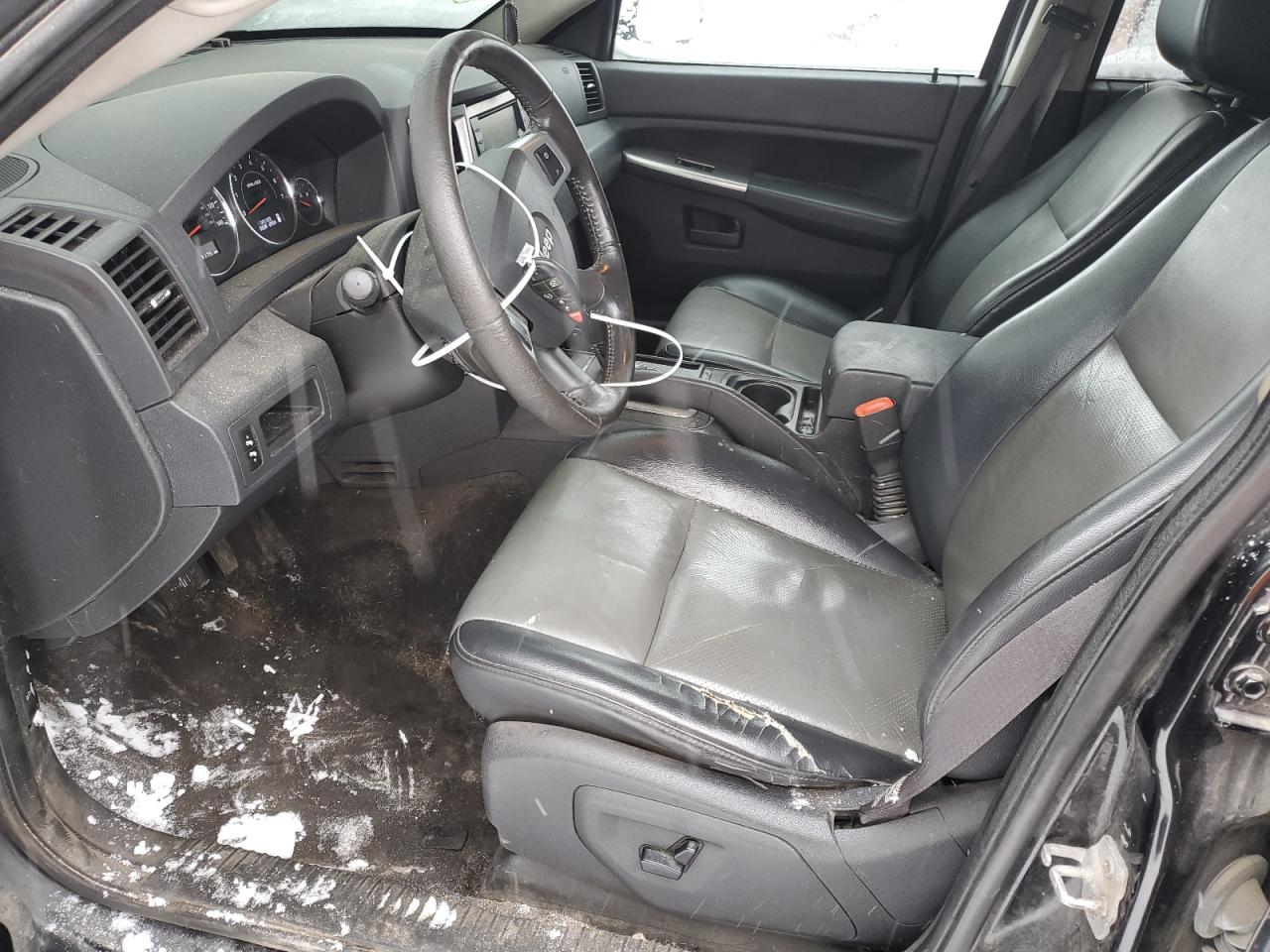 2008 Jeep Grand Cherokee - Image 7