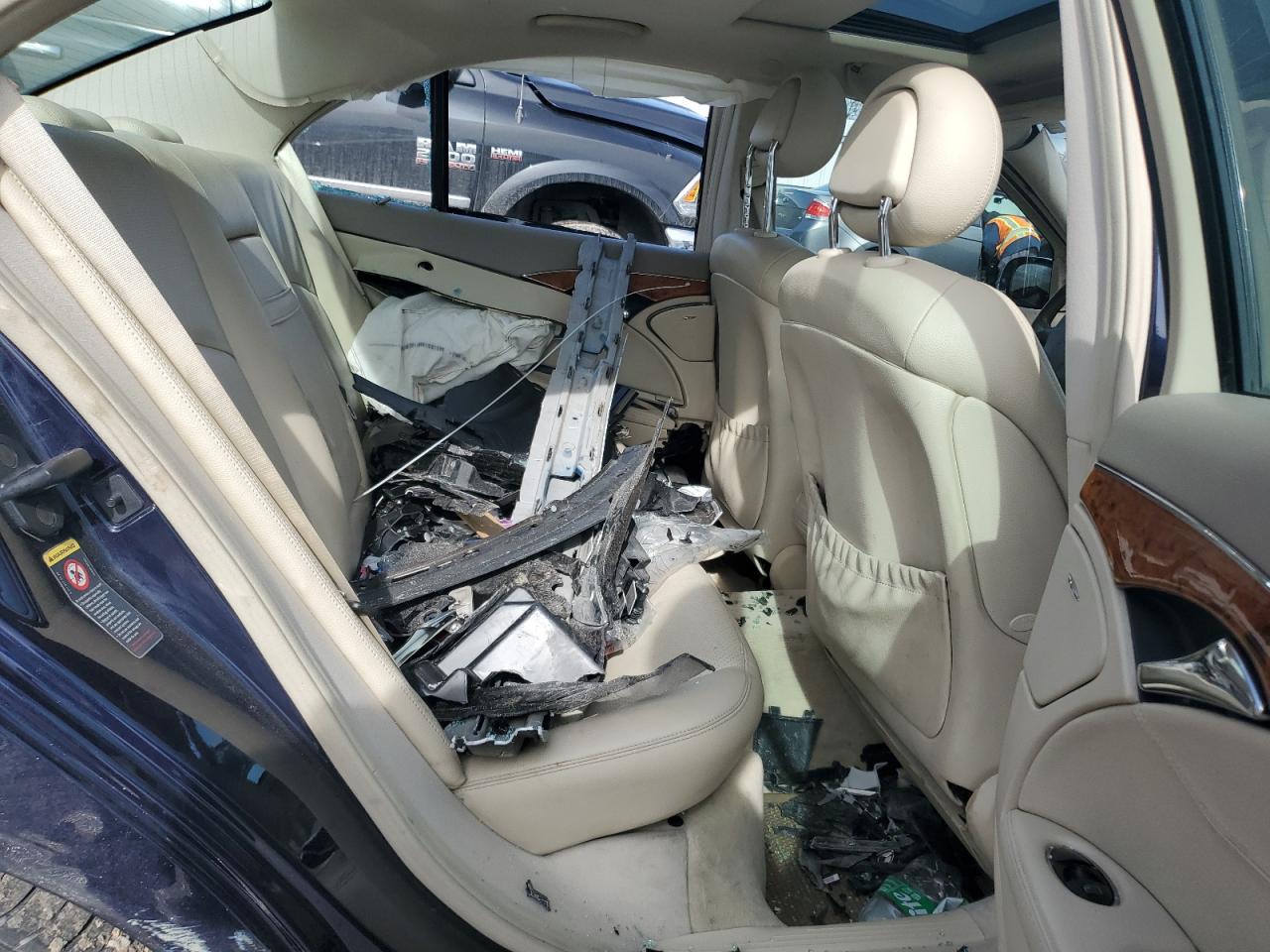 2003 Mercedes-Benz E-klasse - Image 10