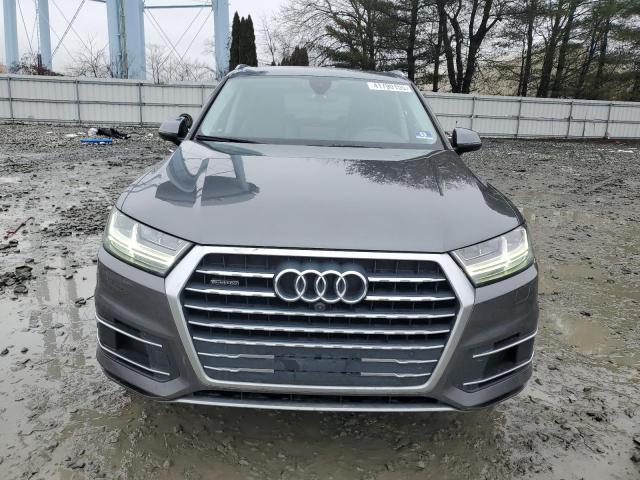  AUDI Q7 2019 Gray
