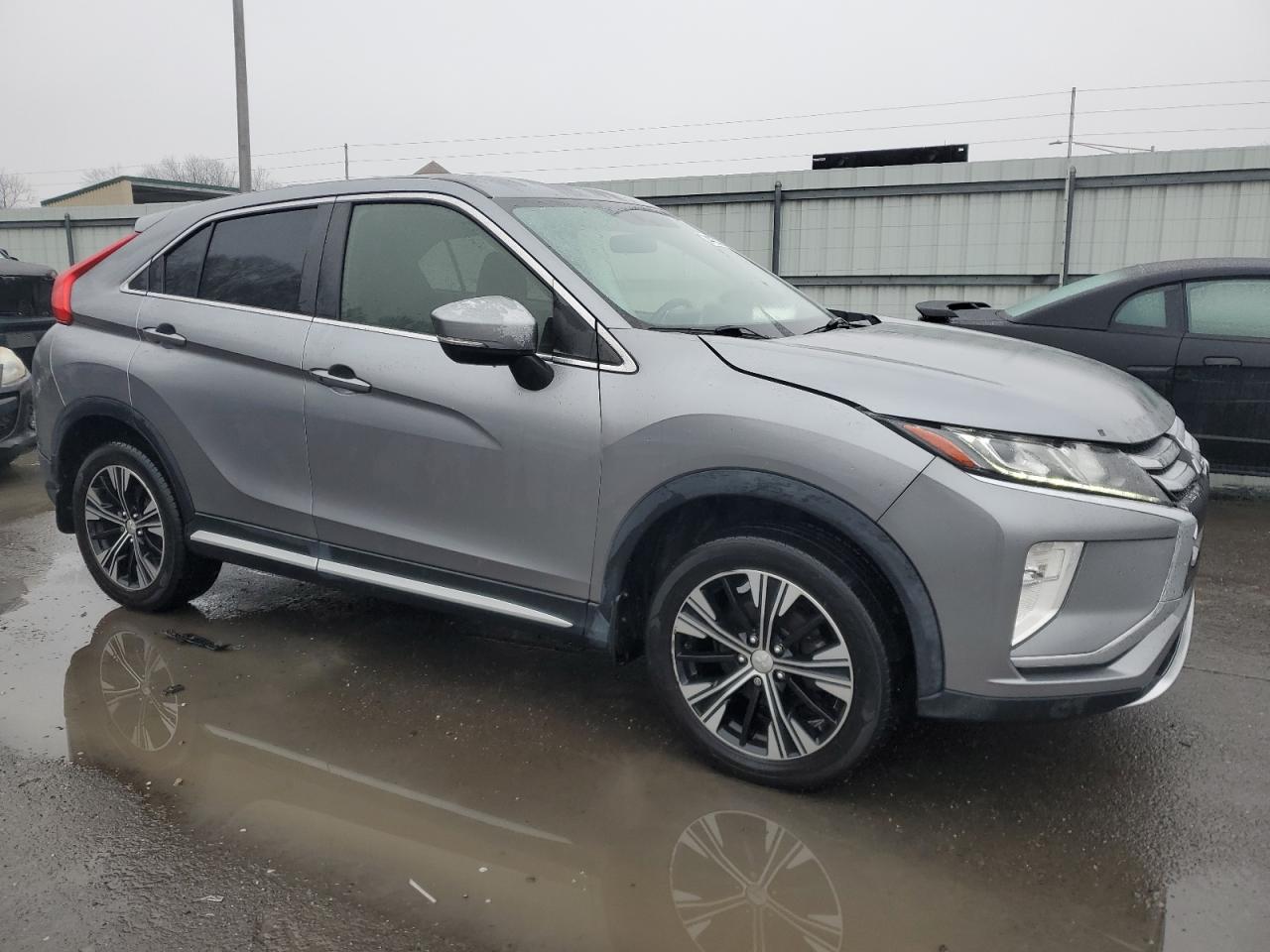 2019 Mitsubishi Eclipse - Image 4