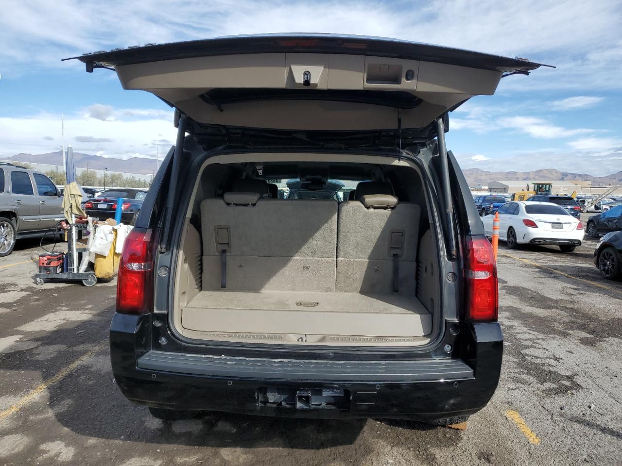 2015 Chevrolet Tahoe - Image 6