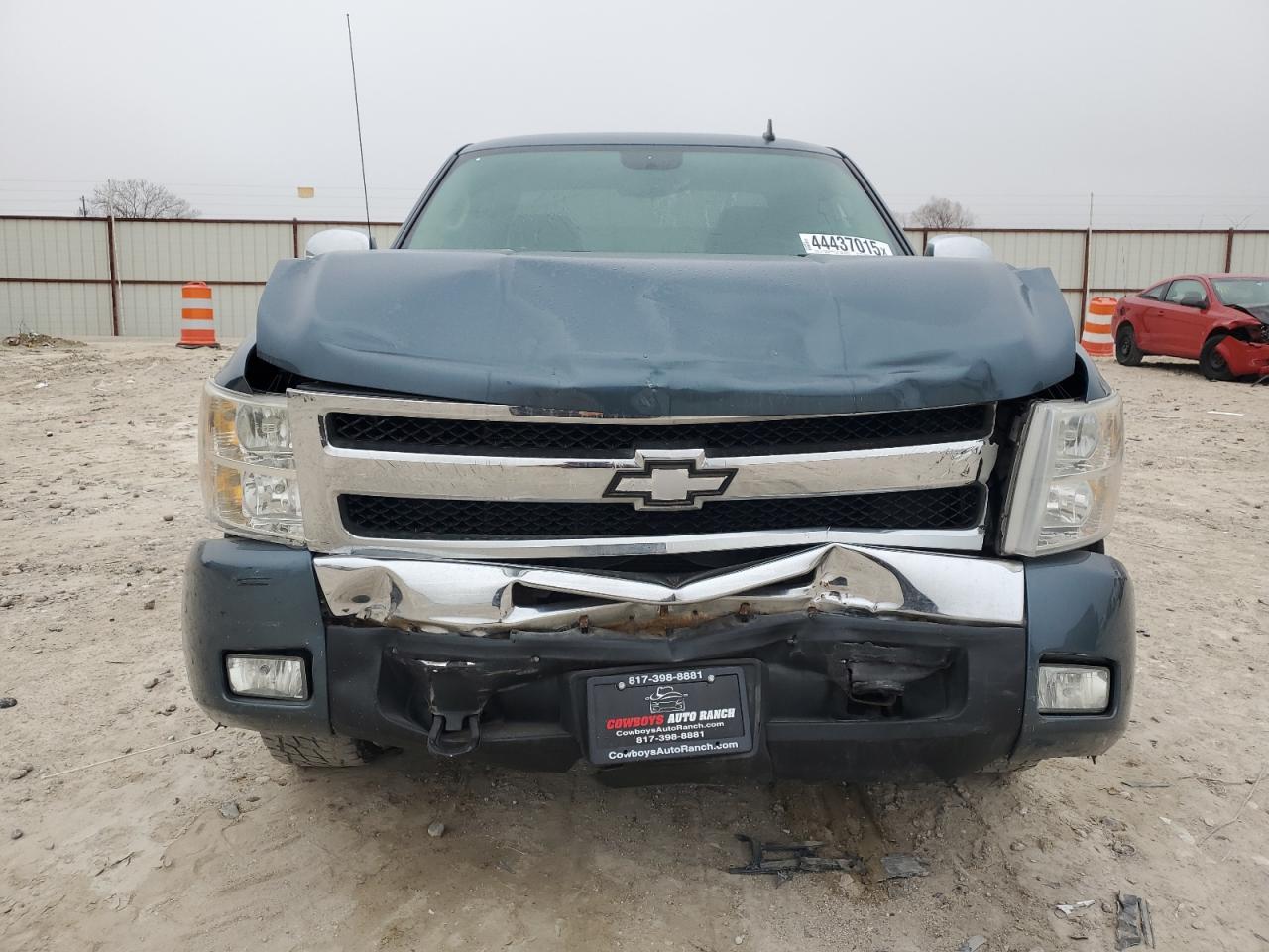 2010 Chevrolet Silverado - Image 5