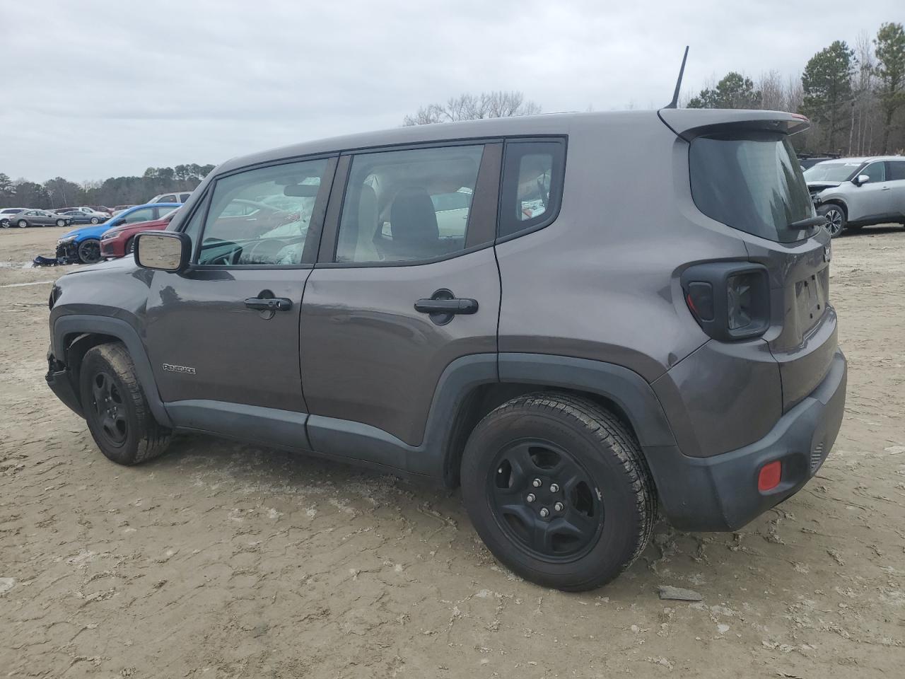 2017 Jeep Renegade - Image 2