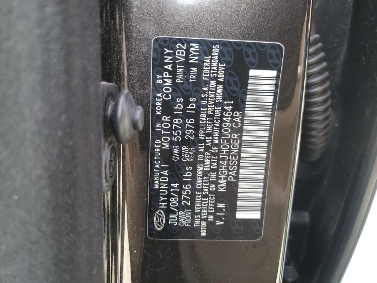 2015 Hyundai Equus - Image 12