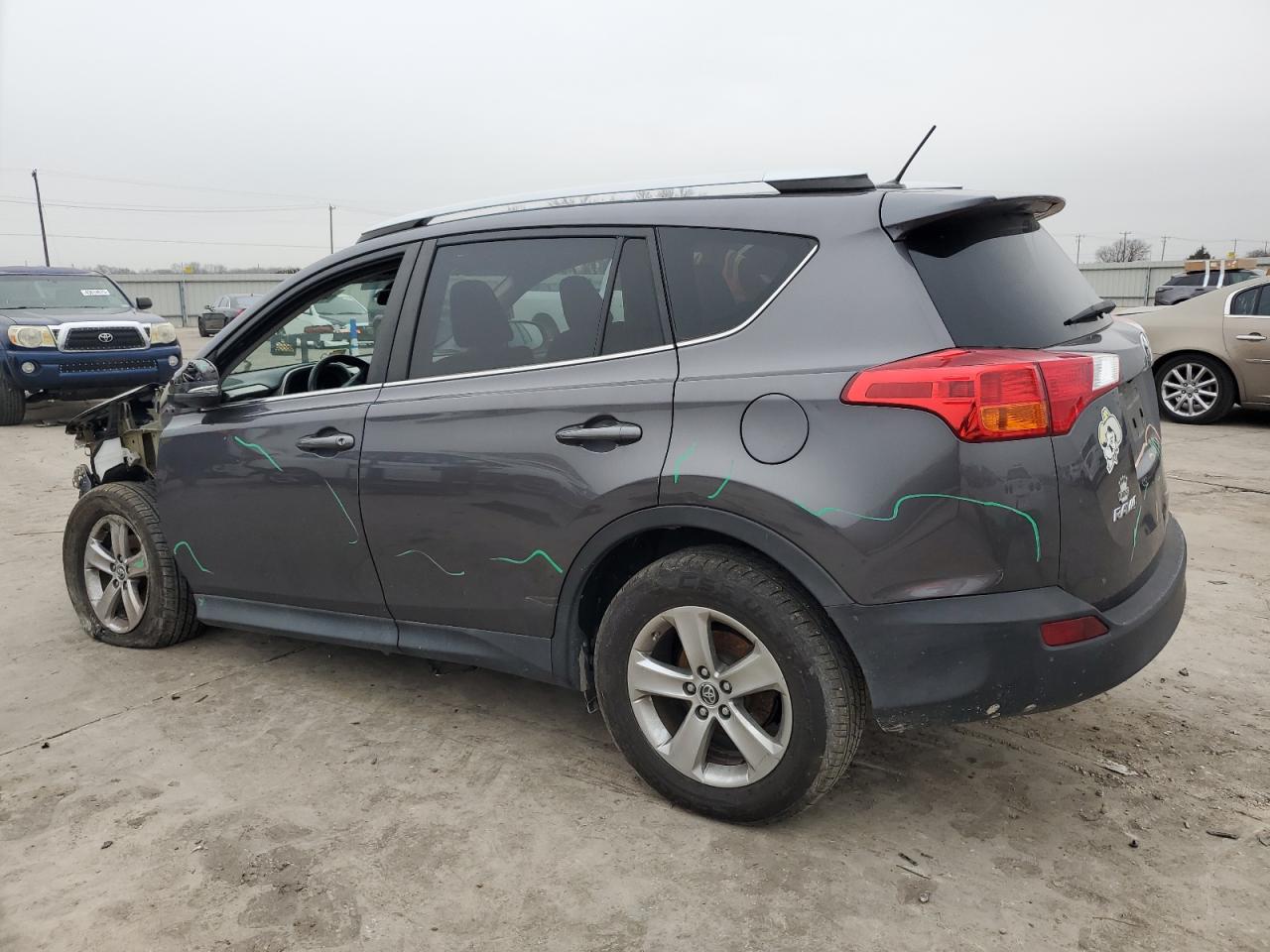 2015 Toyota RAV 4 - Image 2
