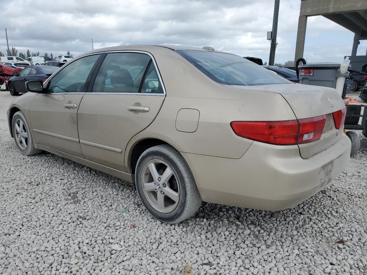 2005 Honda Accord - Image 2