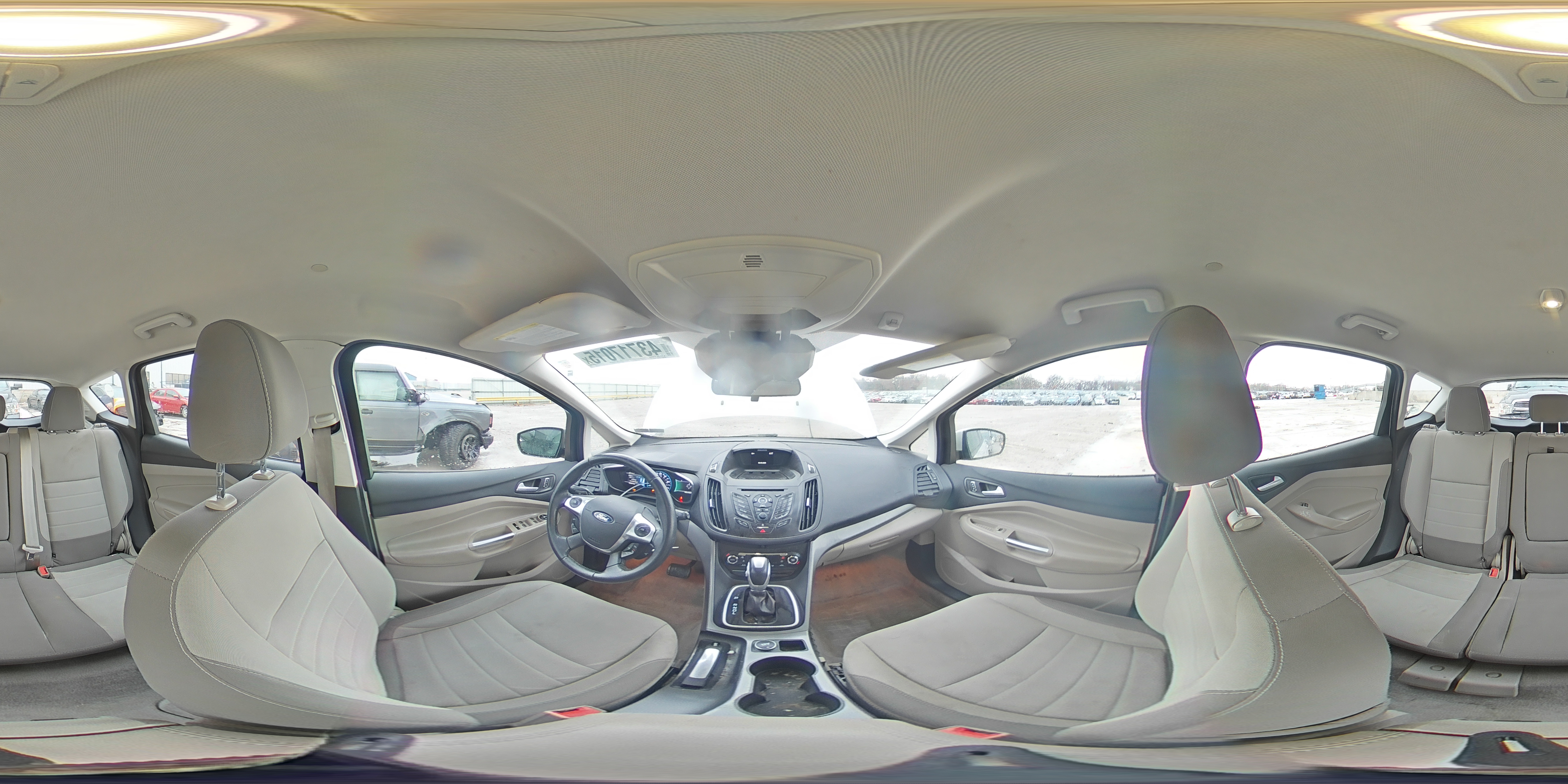 2015 Ford C-MAX - Image 15