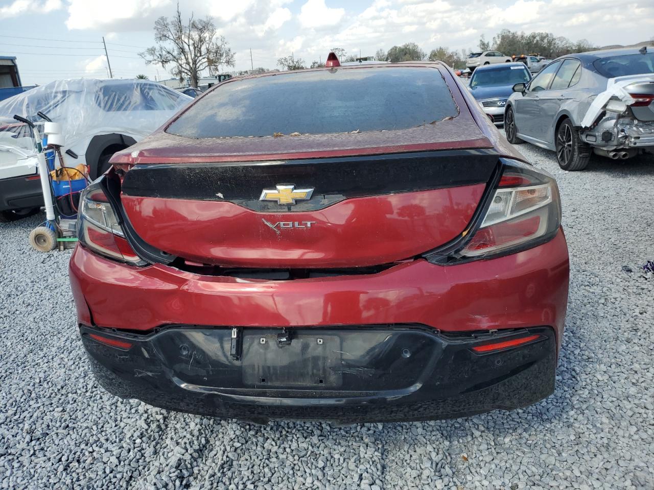 2018 Chevrolet Volt - Image 6