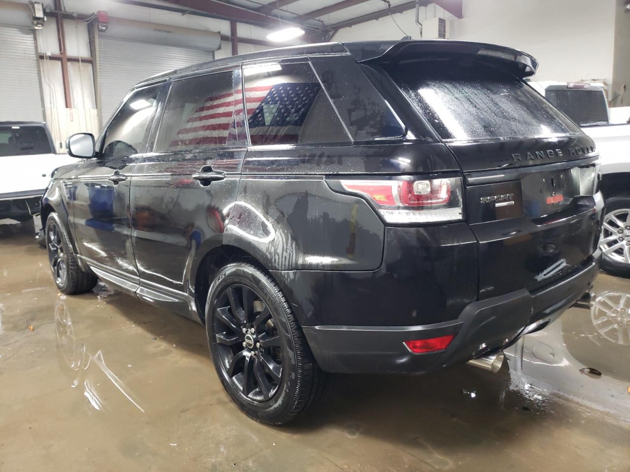 2016 Land Rover Range Rover - Image 2