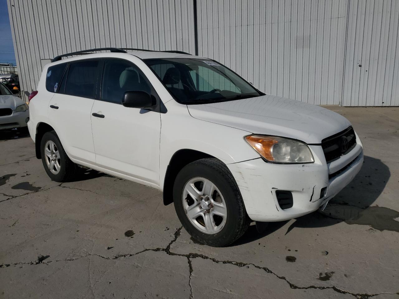 2010 Toyota RAV 4 - Image 4