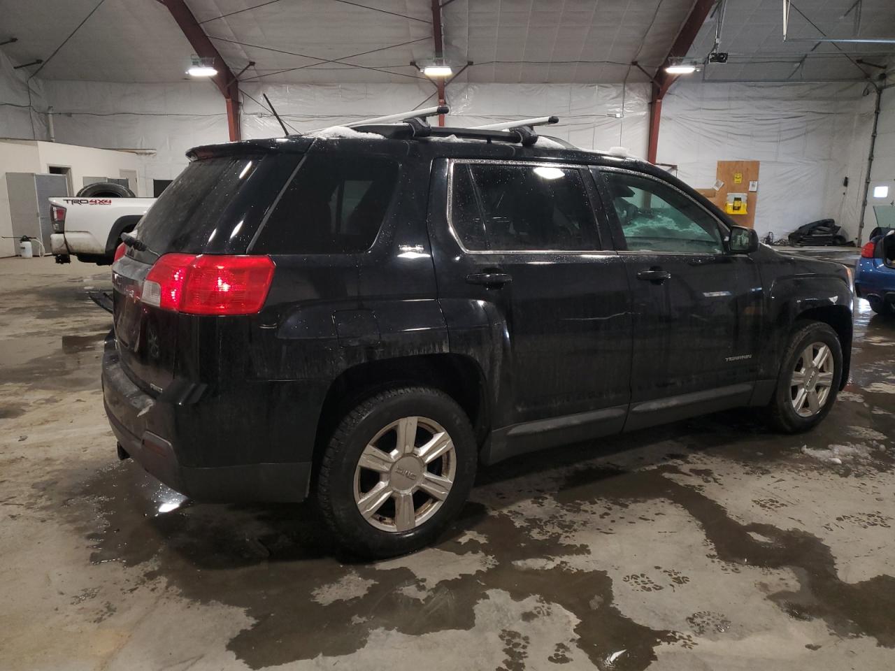 2015 GMC Terrain - Image 3