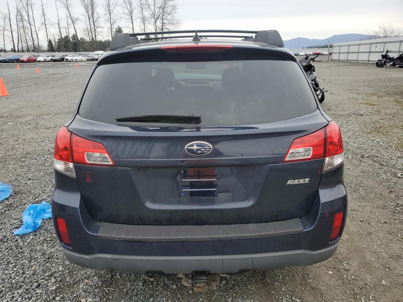2012 Subaru Outback - Image 6