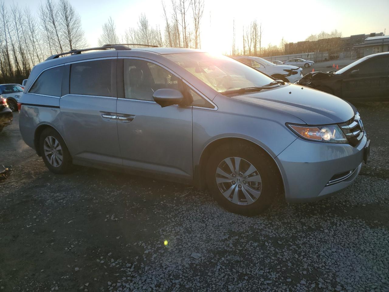 2017 Honda Odyssey - Image 4
