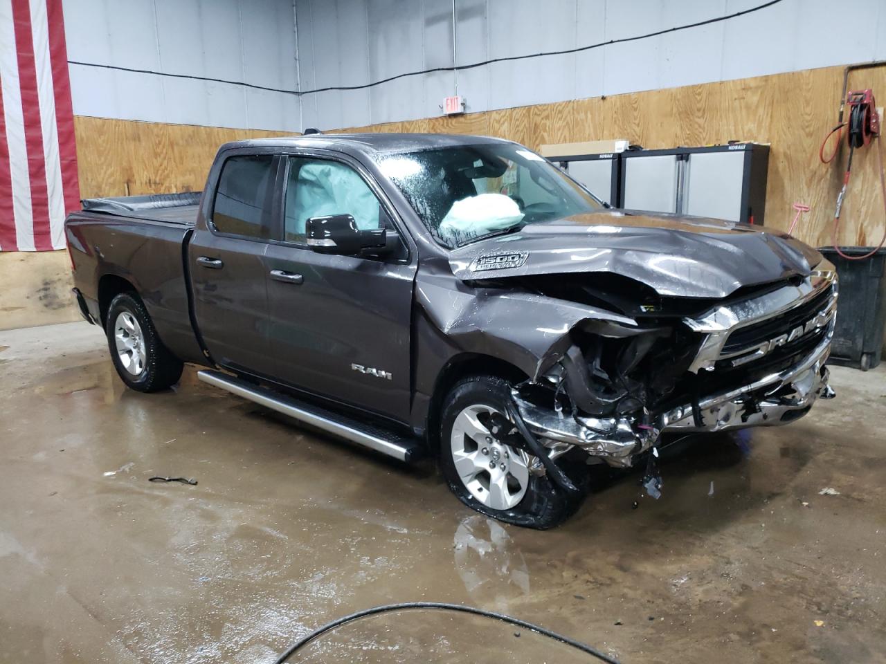 2021 RAM 1500 - Image 4