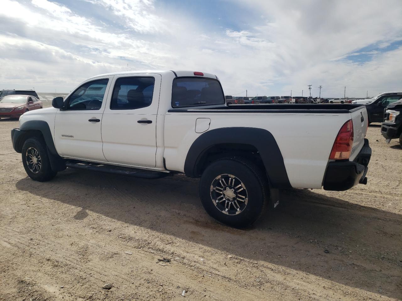 2008 Toyota Tacoma - Image 2