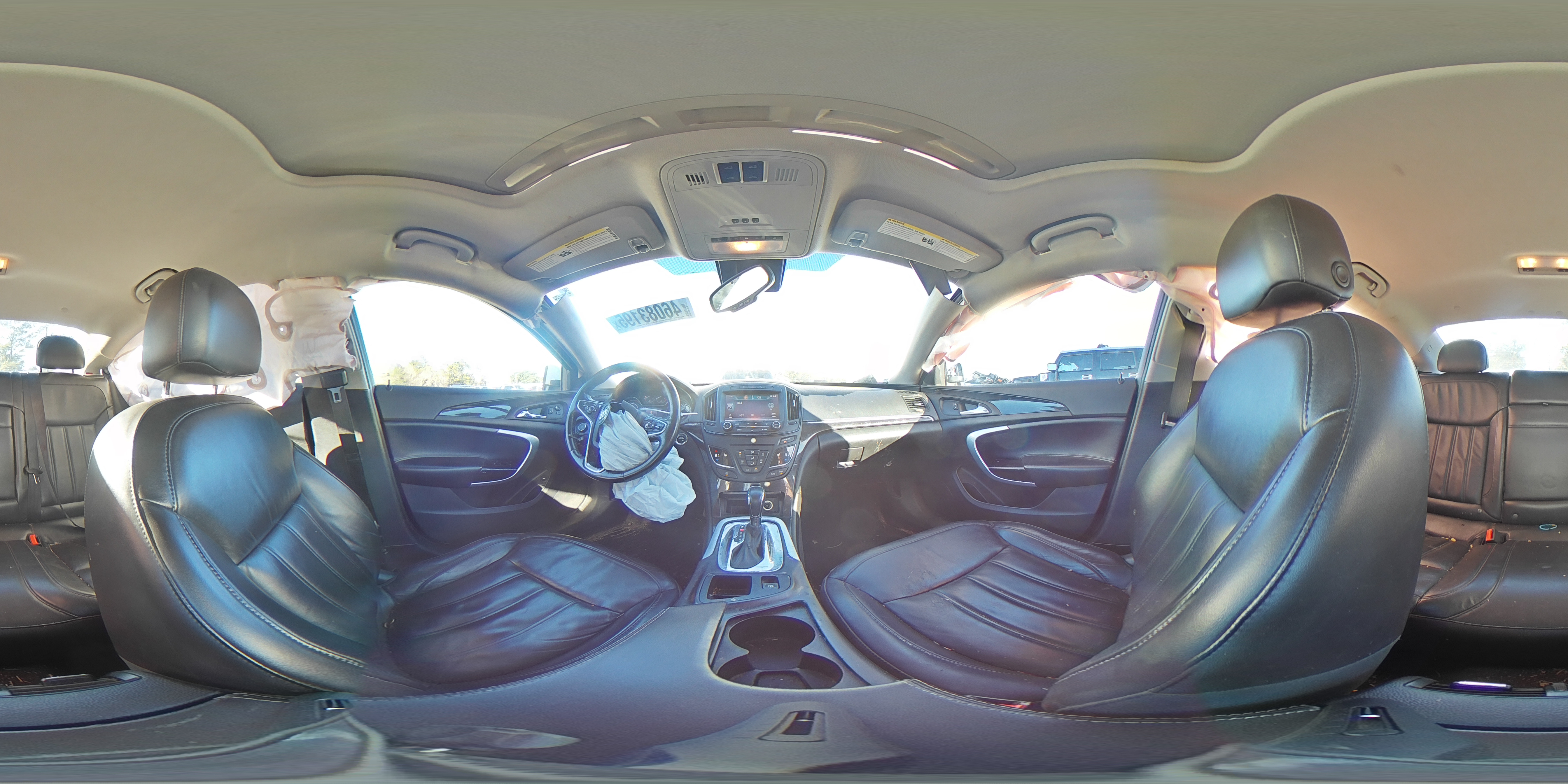 2015 Buick Regal - Image 13