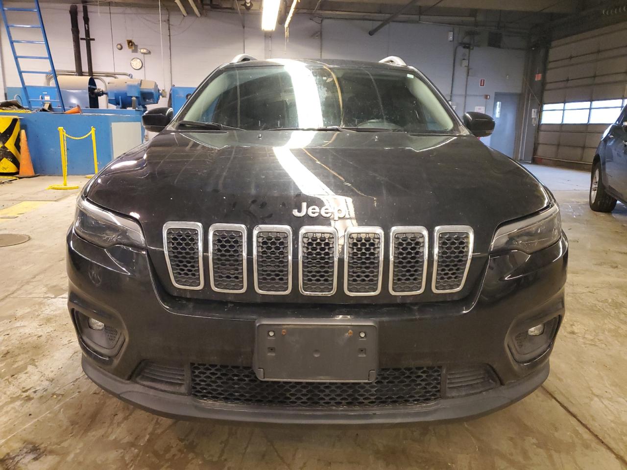 2019 Jeep Grand Cherokee - Image 5