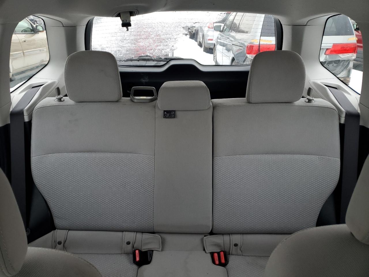 2015 Subaru Forester - Image 10