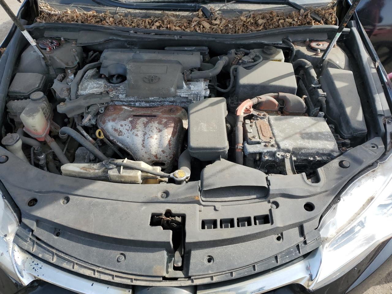 2015 Toyota Camry - Image 11