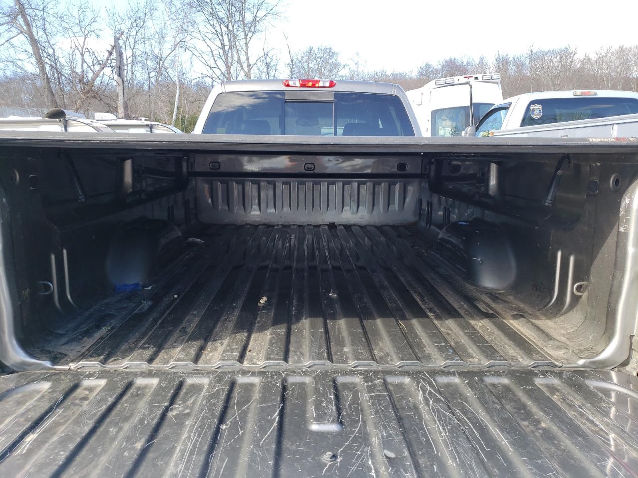 2013 Chevrolet Silverado - Image 10