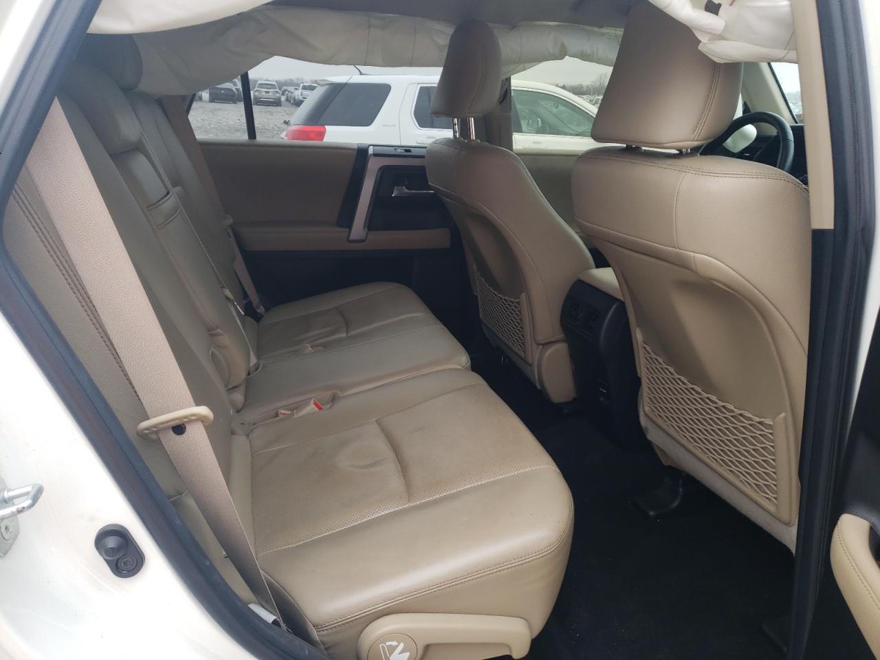 2016 Toyota 4Runner - Image 10