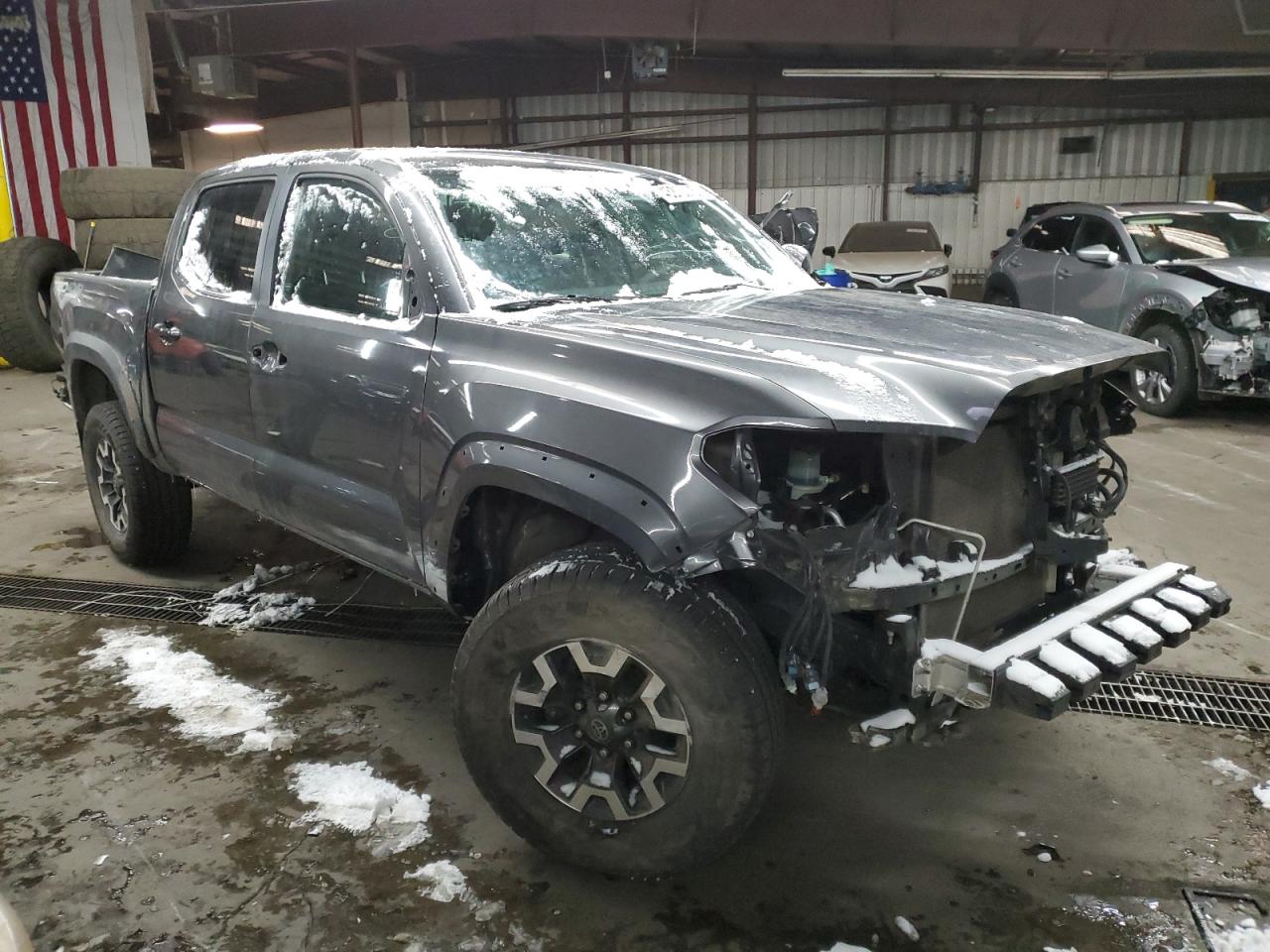 2017 Toyota Tacoma - Image 4
