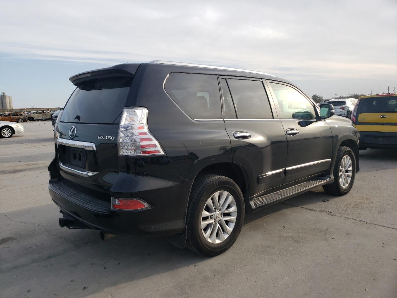 2015 Lexus GX - Image 3