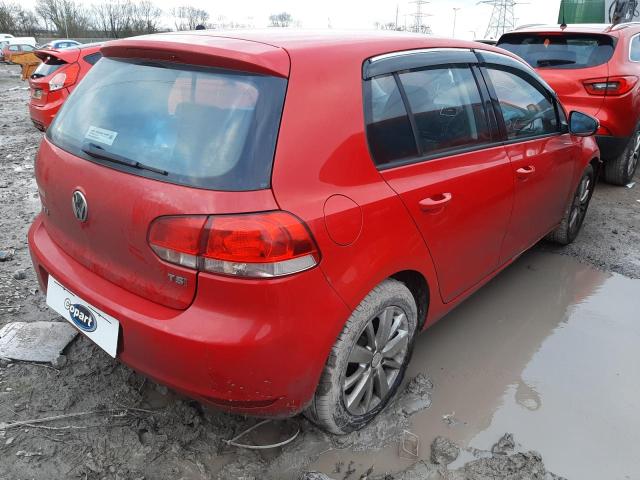 2011 VOLKSWAGEN GOLF MATCH