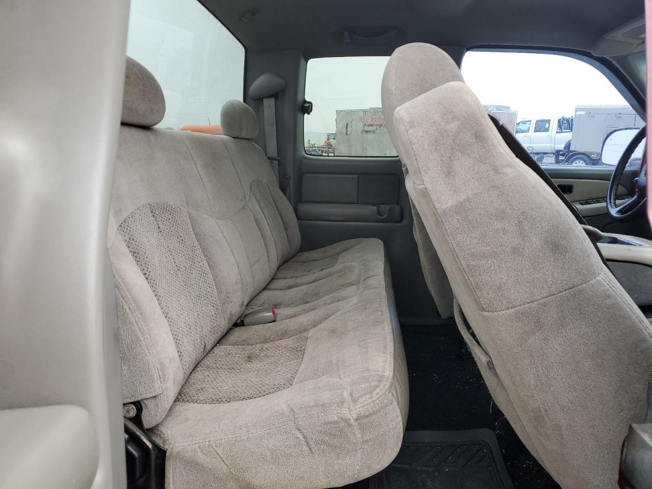 2000 Chevrolet Silverado C1500 VIN: 2GCEC19V6Y1214086 Lot: 54701045