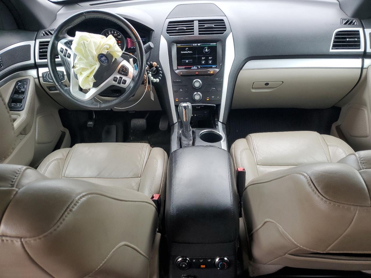 2013 Ford Explorer - Image 8