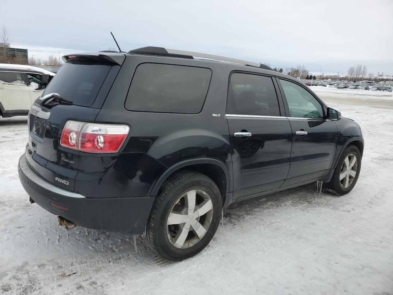 2011 GMC Acadia - Image 3
