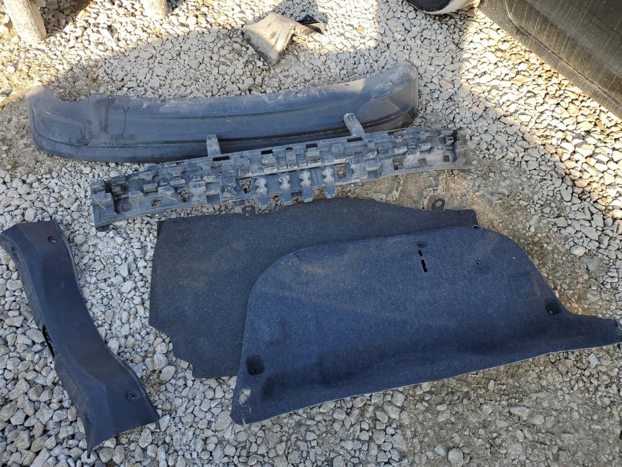 2019 Ford Fusion - Image 12