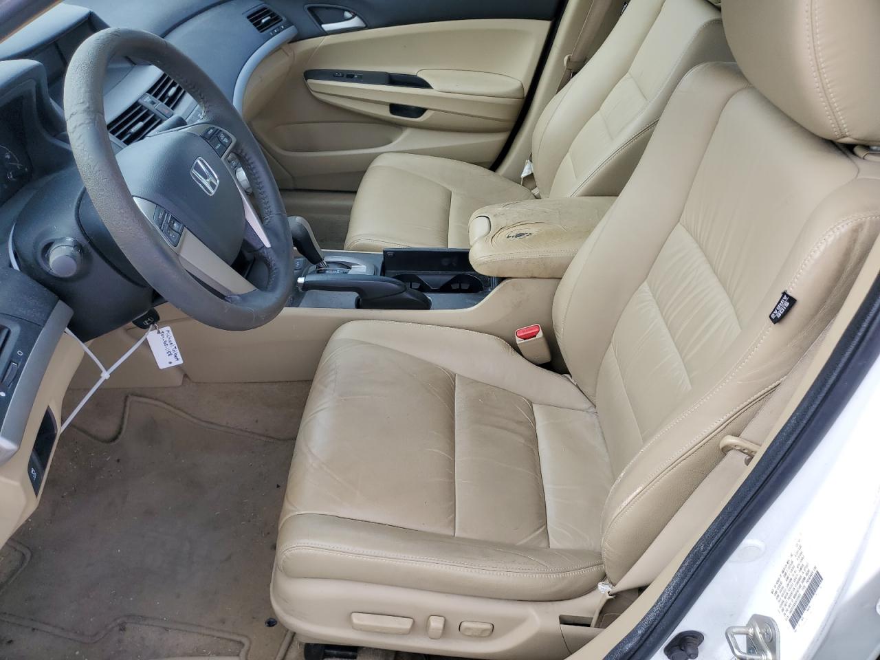 2012 Honda Accord - Image 7