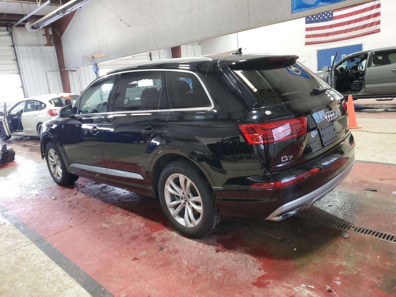 2018 Audi Q7 - Image 2