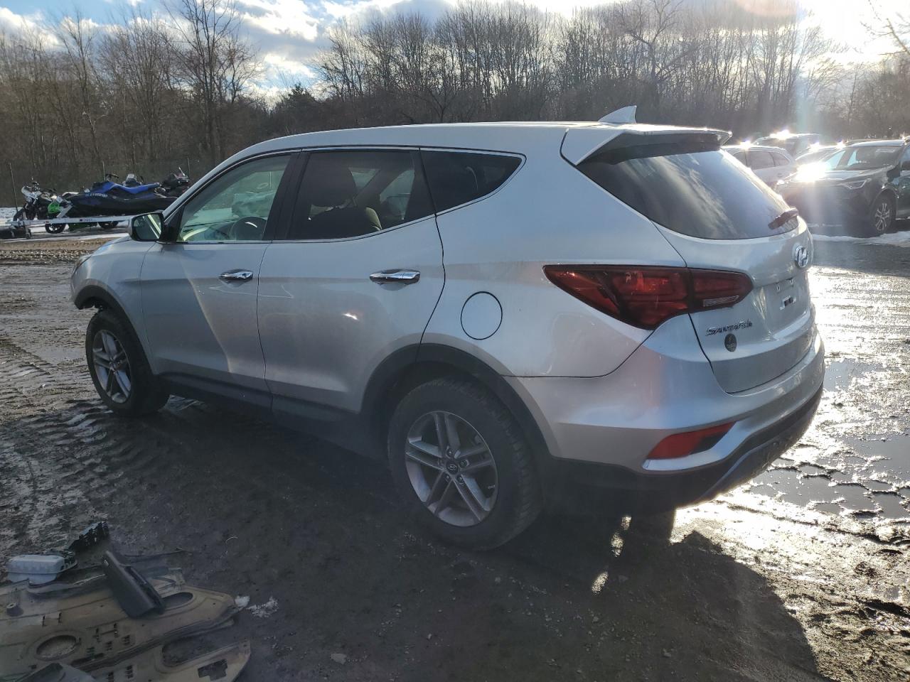 2017 Hyundai Santa Fe - Image 2