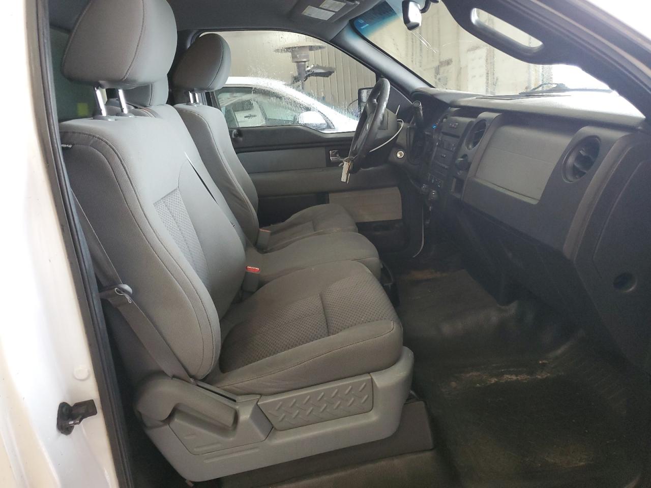 2014 Ford F-150 - Image 10