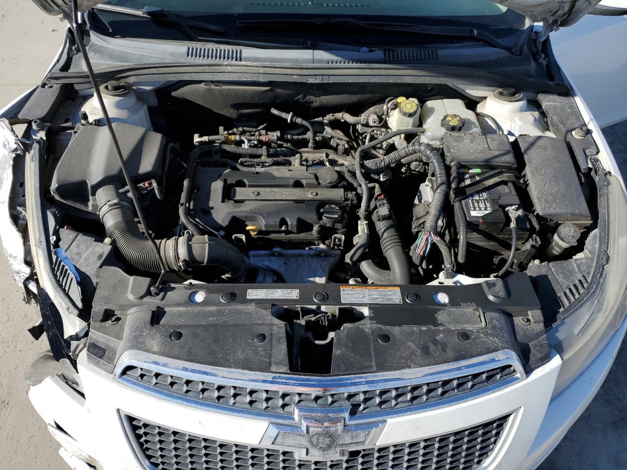 2014 Chevrolet Cruze - Image 12