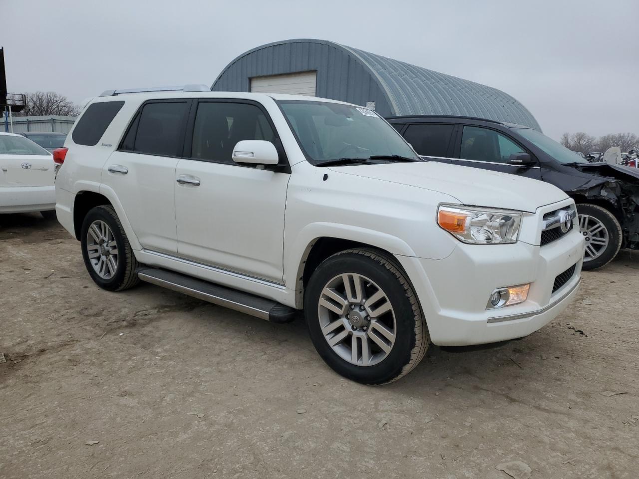 2013 Toyota 4Runner - Image 4