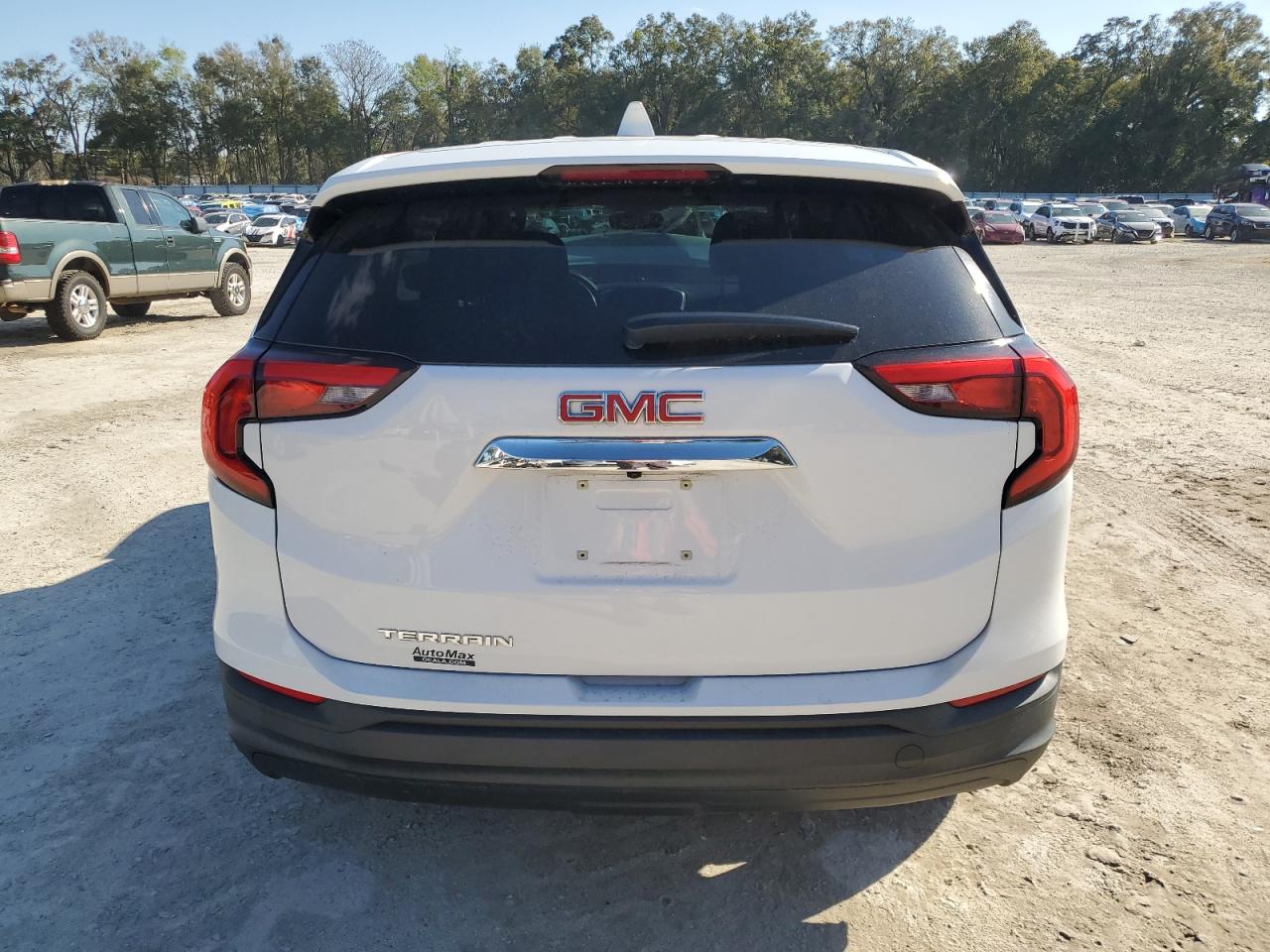 2018 GMC Terrain - Image 6